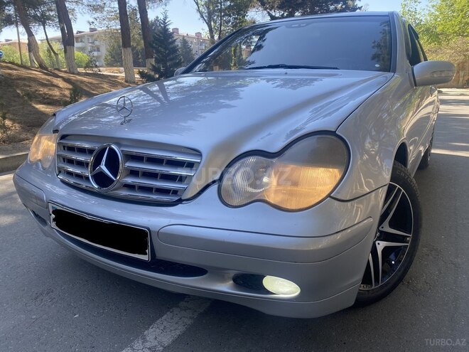 Mercedes C 200 2001, 234,000 km - 2.0 l - Bakı