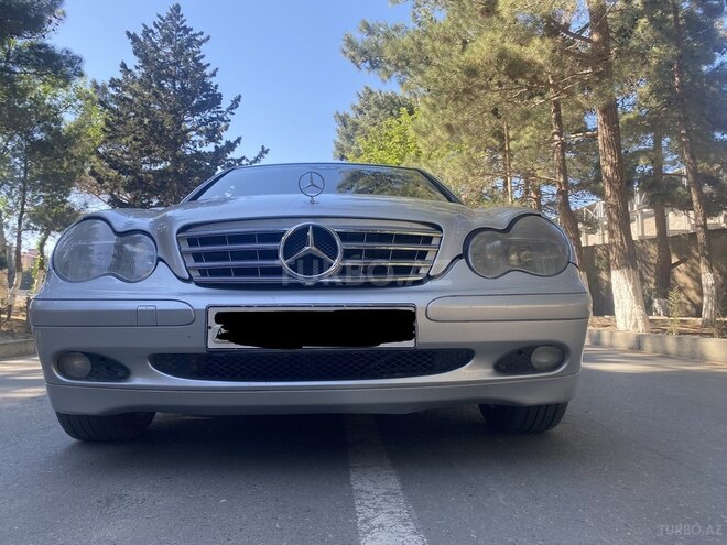 Mercedes C 200 2001, 234,000 km - 2.0 l - Bakı