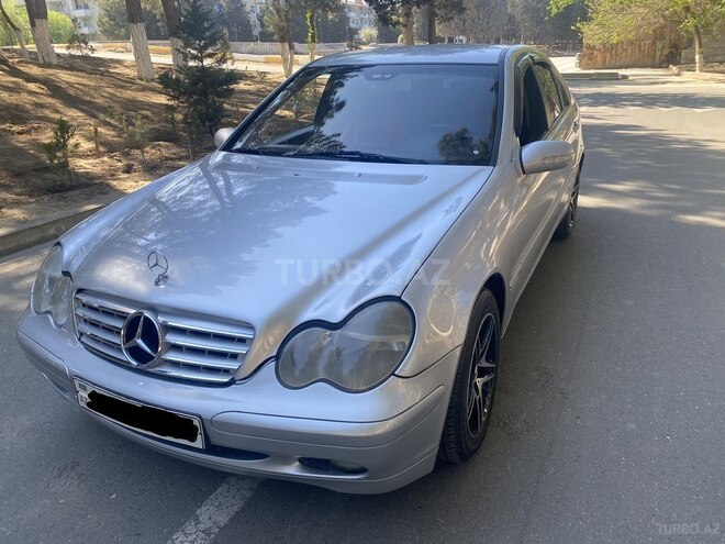 Mercedes C 200 2001, 234,000 km - 2.0 l - Bakı