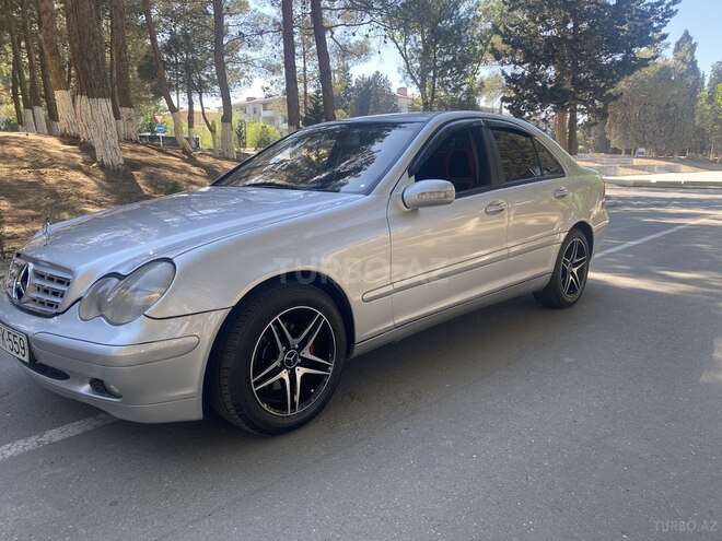 Mercedes C 200 2001, 234,000 km - 2.0 l - Bakı