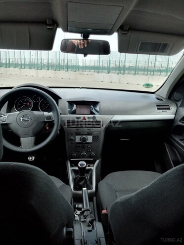 Opel Astra 2006, 212,000 km - 1.3 l - Bakı