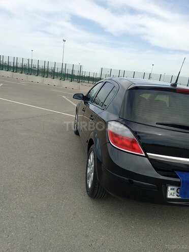Opel Astra 2006, 212,000 km - 1.3 l - Bakı