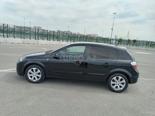 Opel Astra 2006, 212,000 km - 1.3 l - Bakı