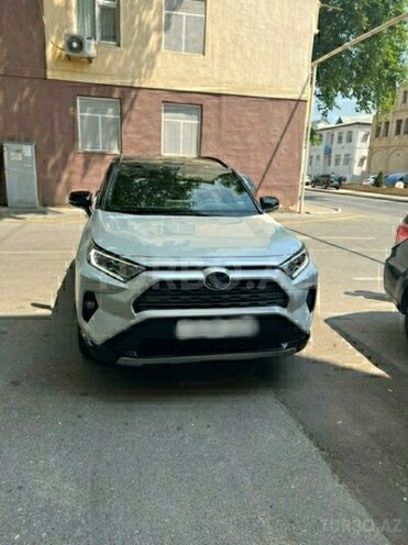 Toyota RAV4 2021, 8,900 km - 2.5 l - Bakı