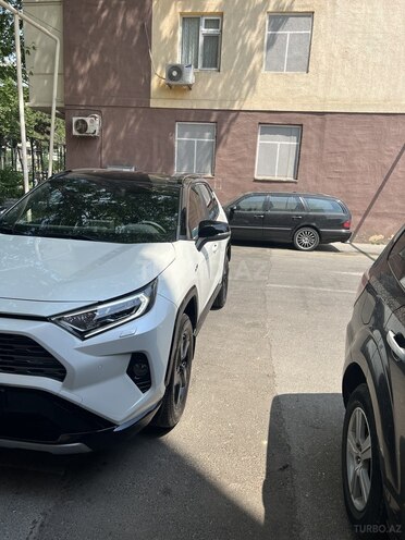 Toyota RAV4 2021, 8,900 km - 2.5 l - Bakı