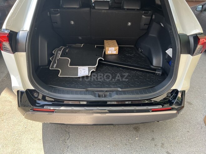 Toyota RAV4 2021, 8,900 km - 2.5 l - Bakı