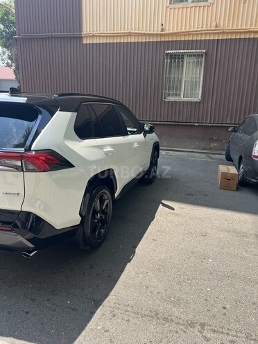 Toyota RAV4 2021, 8,900 km - 2.5 l - Bakı