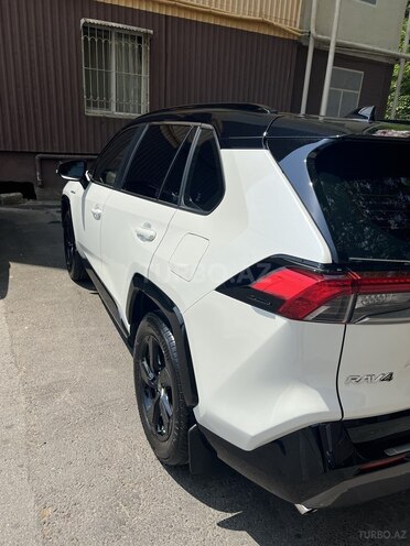 Toyota RAV4 2021, 8,900 km - 2.5 l - Bakı