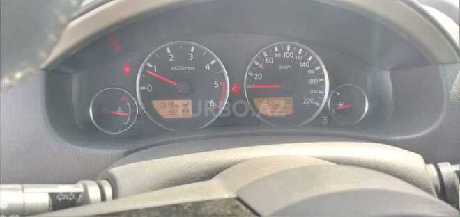 Nissan Pathfinder 2005, 352,000 km - 2.5 l - Bakı