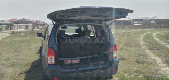 Nissan Pathfinder 2005, 352,000 km - 2.5 l - Bakı