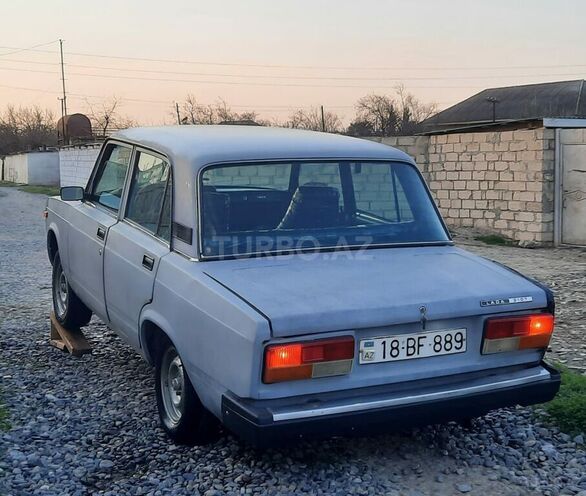 LADA (VAZ) 2107 1985, 250,000 km - 1.6 л - Salyan