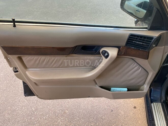 BMW 520 1994, 300,000 km - 0.2 l - Bakı