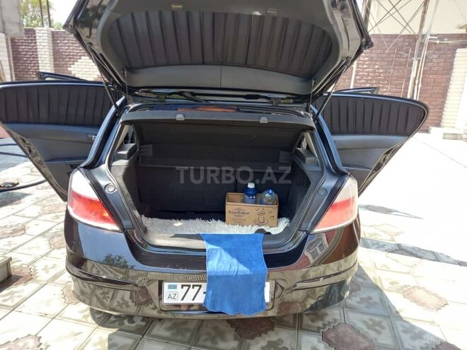Opel Astra 2006, 242,000 km - 1.4 l - Bakı