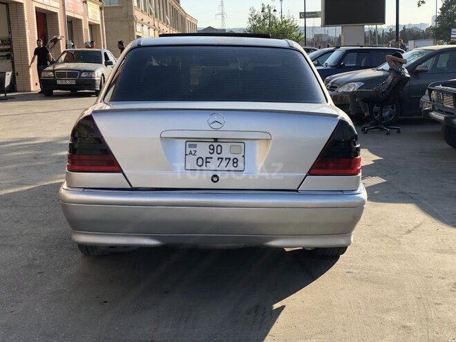 Mercedes C 230 1997, 372,348 km - 2.3 l - Bakı