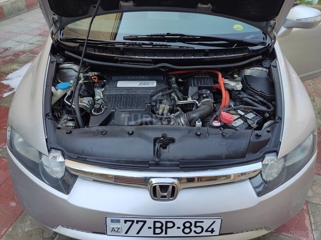 Honda Civic 2007, 320,000 km - 1.3 л - Bakı