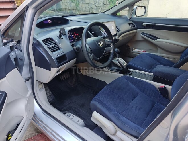 Honda Civic 2007, 320,000 km - 1.3 л - Bakı