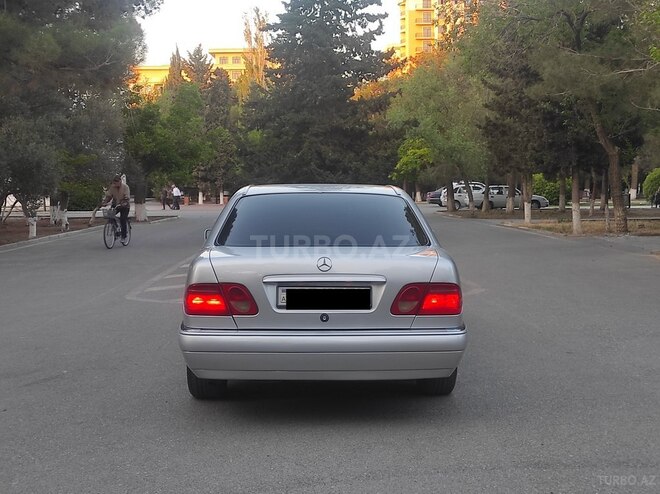 Mercedes E 230 1996, 345,252 km - 2.3 l - Sumqayıt