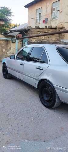 Mercedes C 180 1993, 300,000 km - 1.8 л - Bakı