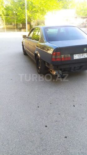 BMW 525 1994, 230,000 km - 2.5 l - Bakı