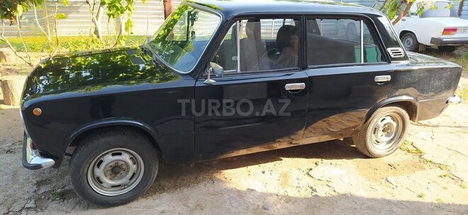 LADA (VAZ) 21011 1983, 100,000 km - 1.6 l - Cəlilabad