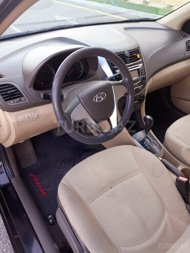 Hyundai Accent 2011, 231,746 km - 1.5 л - Bakı