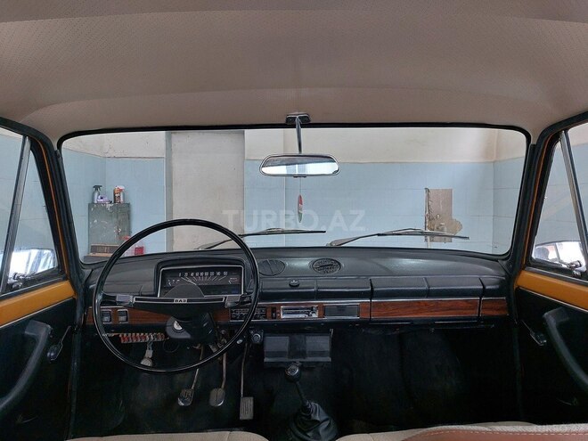 LADA (VAZ) 21011 1975, 44,444 km - 1.5 l - Quba