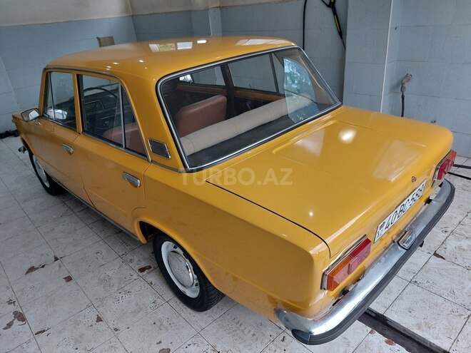 LADA (VAZ) 21011 1975, 44,444 km - 1.5 l - Quba