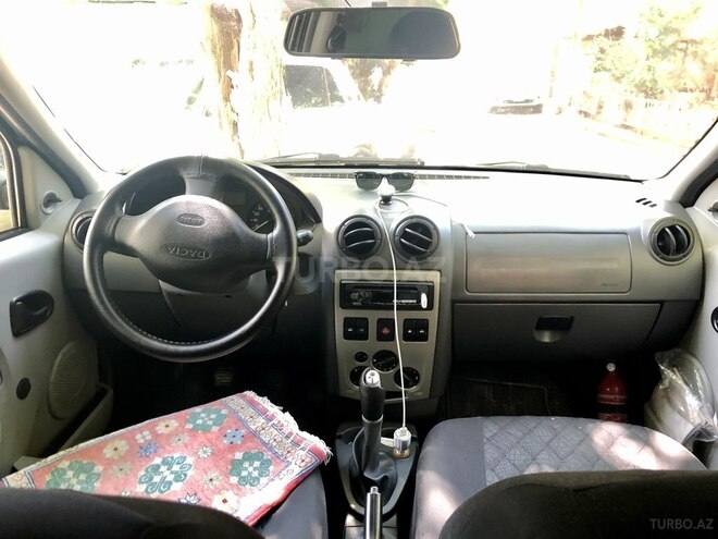 Dacia Logan 2008, 235,205 km - 1.5 l - Bakı