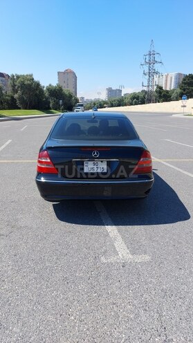 Mercedes E 320 2004, 267,000 km - 3.2 l - Bakı