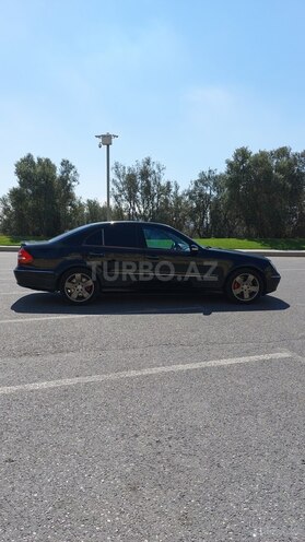 Mercedes E 320 2004, 267,000 km - 3.2 l - Bakı