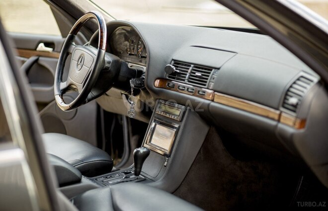 Mercedes S 320 1993, 234,000 km - 3.2 л - Bakı