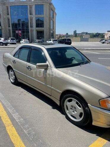 Mercedes C 230 1998, 285,000 km - 2.3 l - Bakı