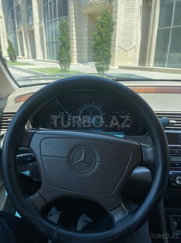 Mercedes C 230 1998, 285,000 km - 2.3 l - Bakı