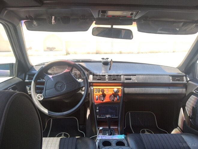 Mercedes E 200 1993, 377,050 km - 2.0 л - Bakı
