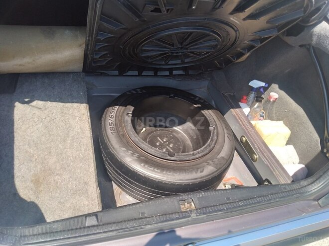Mercedes E 200 1993, 377,050 km - 2.0 л - Bakı