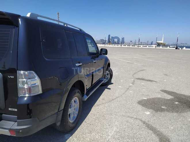 Mitsubishi Pajero 2007, 251,000 km - 3.0 l - Bakı