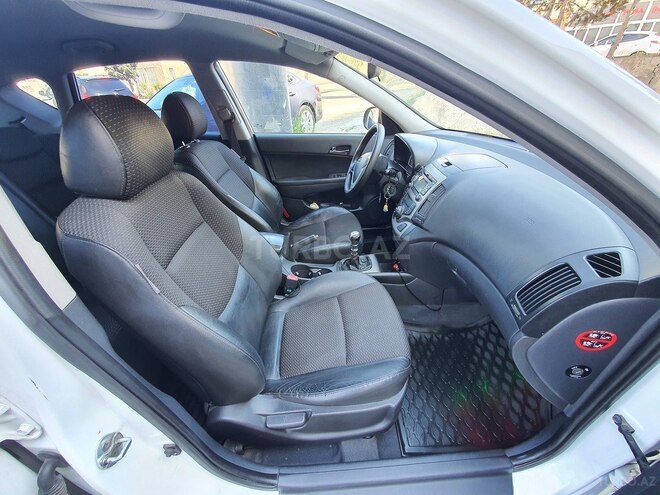 Hyundai i30 2008, 203,000 km - 1.6 l - Bakı