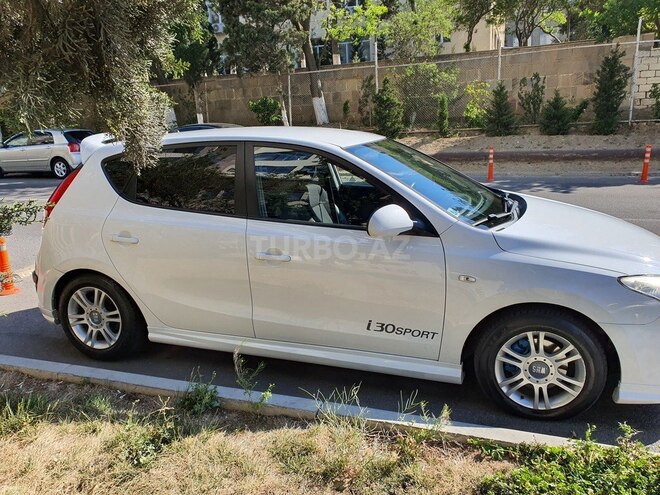 Hyundai i30 2008, 203,000 km - 1.6 l - Bakı