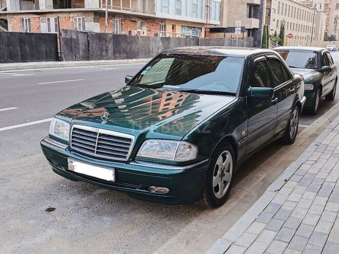 Mercedes C 220 1999, 350,000 km - 2.2 л - Bakı