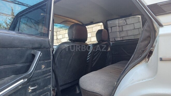LADA (VAZ) 2106 2002, 300,000 km - 1.6 l - Sabirabad