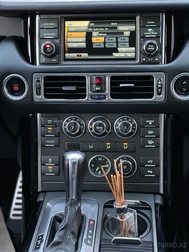 Land Rover Range Rover 2011, 133,000 km - 5.0 l - Bakı