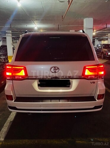 Toyota Land Cruiser 2018, 16,000 km - 4.5 l - Bakı