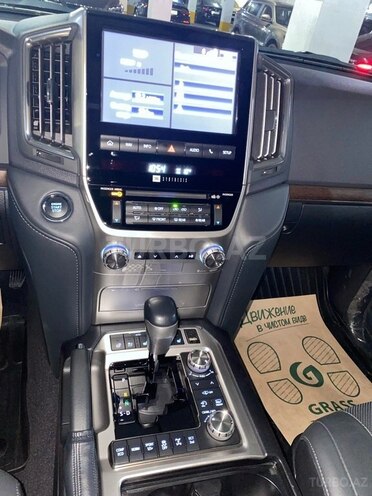 Toyota Land Cruiser 2018, 16,000 km - 4.5 l - Bakı