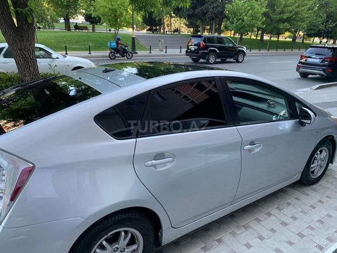 Toyota Prius 2011, 115,000 km - 1.8 l - Bakı