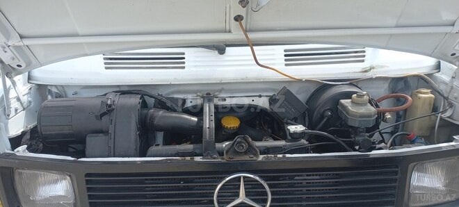 Mercedes 208 D 1994, 460,755 km - 2.0 л - Şirvan