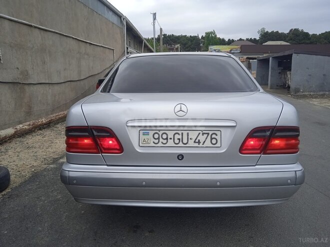 Mercedes E 220 1999, 475,000 km - 2.2 л - Bakı