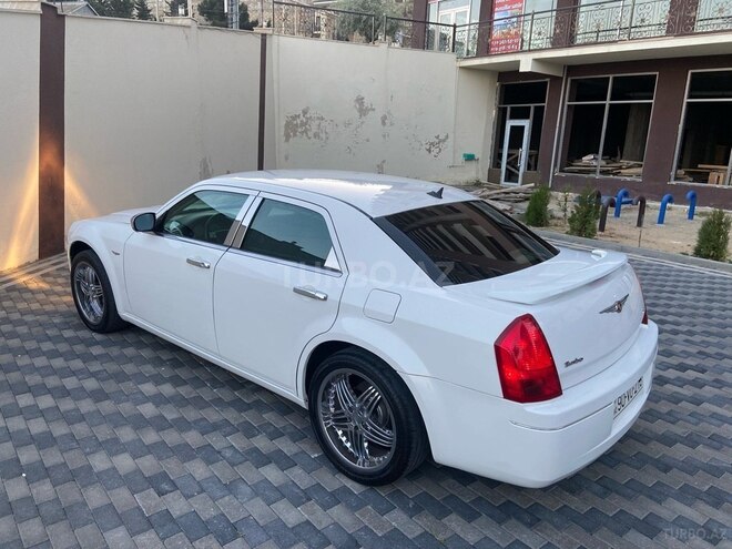 Chrysler 300C 2005, 192,000 km - 2.7 l - Bakı