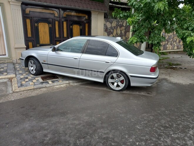 BMW 528 1998, 157,000 km - 2.8 l - Bakı