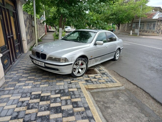 BMW 528 1998, 157,000 km - 2.8 l - Bakı