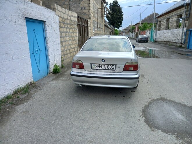 BMW 528 1998, 157,000 km - 2.8 l - Bakı